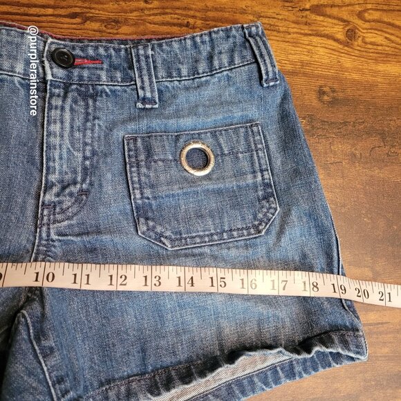 Vtg Tommy Hilfiger Shorts Sz 6 Grommet Pockets Mid Rise Medium Light Wash Y2K - Picture 7 of 11
